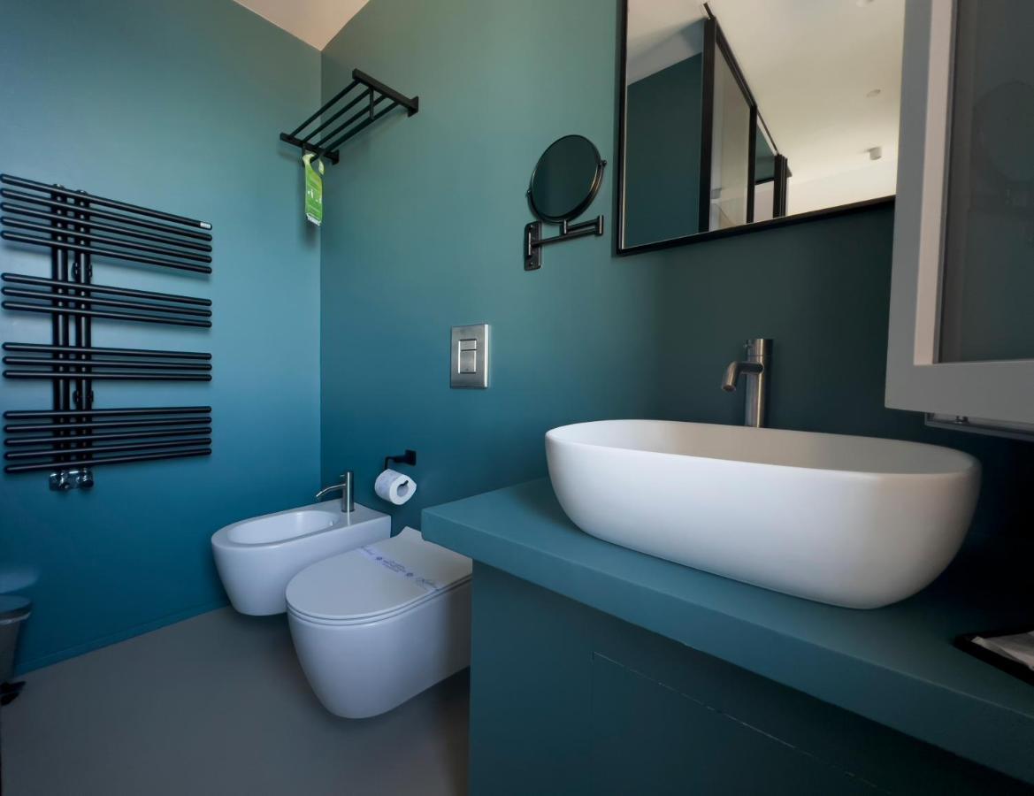 B&B Le Suites Di Costanza Чефалу Экстерьер фото