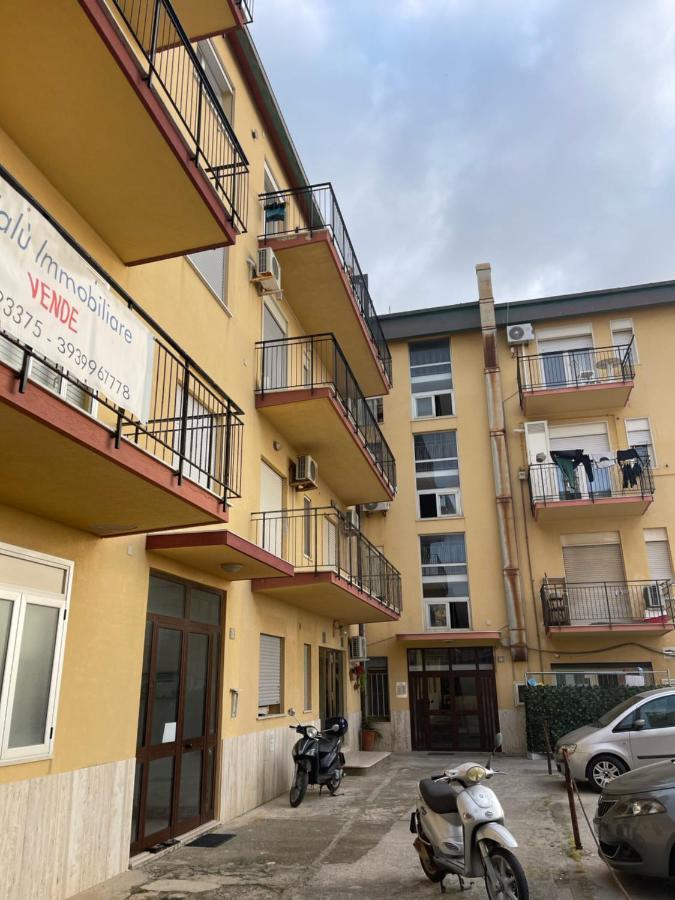 B&B Le Suites Di Costanza Чефалу Экстерьер фото